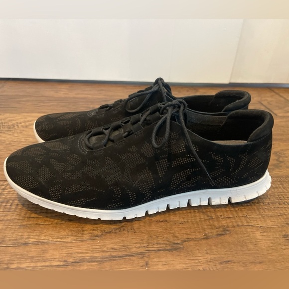 Cole Haan Women's Zerogrand
Perforated Trainer Blk Perf/White Size 9 - Picture 5 of 9